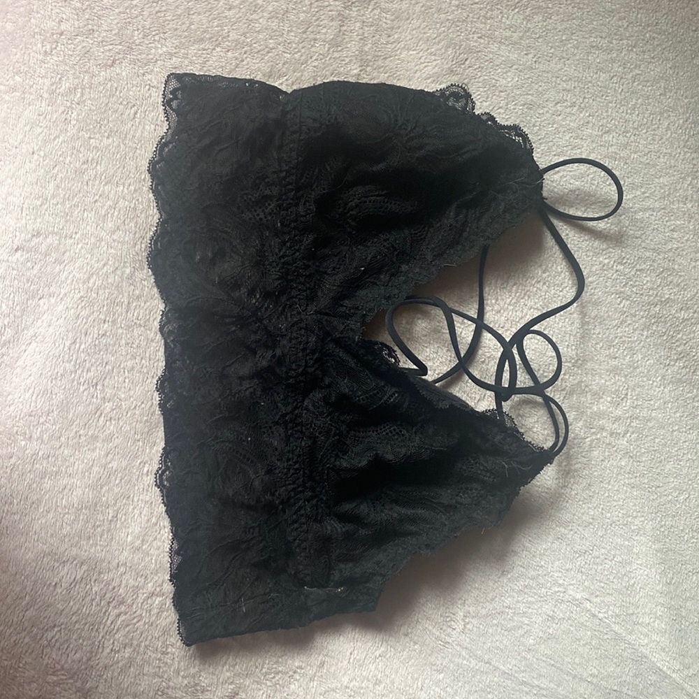 Hollister gilly hicks black bralette